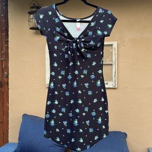 BLACK FLORAL DRESS, SMALL, NO BOUNDARIES